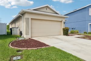 11941 GRAND KEMPSTON DRIVE, GIBSONTON, FL 33534 Sold 09/16/24