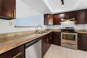 408 ARRAWANA AVENUE, TAMPA, FL 33609 Sold 09/26/24