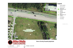 4240 LOURY DRIVE, WESLEY CHAPEL, FL 33543 - MLS#MFRT3542412
