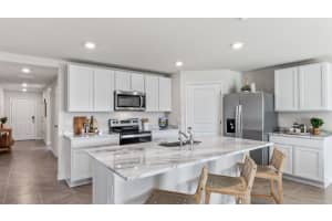 6408 FLAGSTONE TRAIL, PALMETTO, FL 34221 Sold 09/27/24