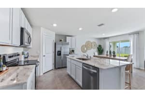 6408 FLAGSTONE TRAIL, PALMETTO, FL 34221 Sold 09/27/24
