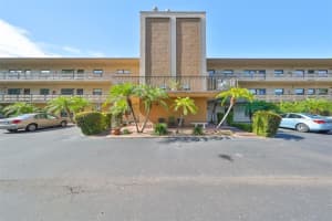 5975 TERRACE PARK DRIVE, SAINT PETERSBURG, FL 33709 Sold 04/15/25