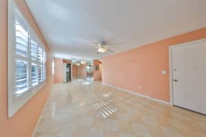 5975 TERRACE PARK DRIVE, SAINT PETERSBURG, FL 33709 Sold 04/15/25