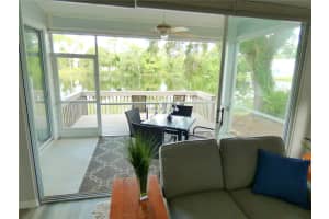 7704 WHITEBRIDGE GLEN, UNIVERSITY PARK, FL 34201 Sold 10/31/24