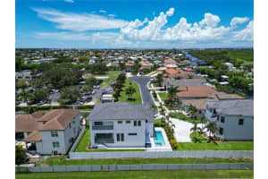 517 TREVISO DRIVE, APOLLO BEACH, FL 33572 - MLS#MFRT3543131