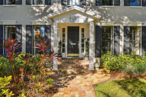 417 PALOMA PLACE, TAMPA, FL 33609 Sold 09/20/24