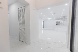 8004 LA SERENA DRIVE, TAMPA, FL 33614 Sold 09/18/24