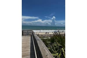8835 98TH COURT, VERO BEACH, FL 32967 Sold 03/06/25