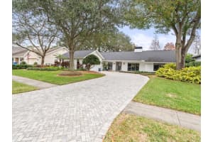 13803 LAKE VILLAGE PLACE, TAMPA, FL 33618 Sold 09/19/24