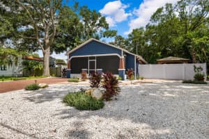 804 RIVER HEIGHTS AVENUE, TAMPA, FL 33603 Sold 10/03/24