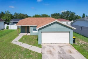 107 BRAD CIRCLE, WINTER HAVEN, FL 33880 Sold 09/27/24