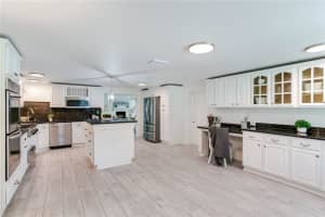 5110 SUBURBAN DRIVE, PLANT CITY, FL 33566 Sold 11/01/24