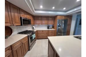 5820 SKIMMER POINT BOULEVARD, GULFPORT, FL 33707 Sold 09/23/24