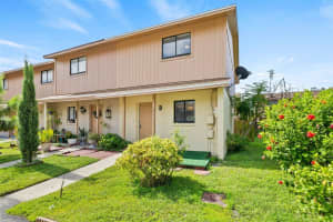 4012 PINE LIMB COURT, TAMPA, FL 33614 Sold 09/16/24