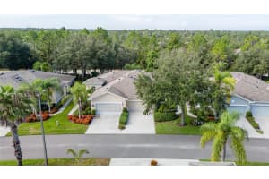 2078 SIFIELD GREENS WAY, SUN CITY CENTER, FL 33573 Sold 05/29/25