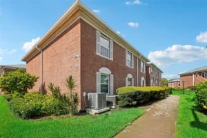 3947 35TH WAY, SAINT PETERSBURG, FL 33711 Sold 11/20/24