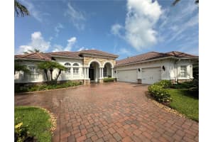 11804 SHIRE WYCLIFFE COURT, TAMPA, FL 33626 Sold 09/27/24