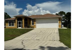 814 Jefferson Ave #1, LEHIGH ACRES
