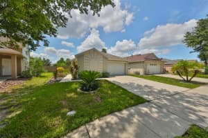 7559 OXFORD GARDEN CIRCLE, APOLLO BEACH, FL 33572 Sold 02/25/25