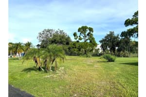 114 LA COSTA, NORTH PORT, FL 34287 Sold 10/29/25