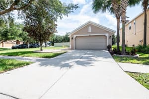 11211 WEMBLEY LANDING DRIVE, LITHIA, FL 33547 Sold 09/26/24