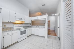 6122 CRICKETHOLLOW DRIVE, RIVERVIEW, FL 33578 Sold 09/20/24