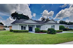 3076 HAWKS RIDGE DRIVE, LAKELAND, FL 33810 Sold 11/13/24