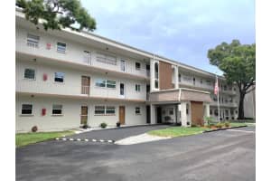 5880 38TH AVENUE, SAINT PETERSBURG, FL 33710 Sold 02/20/25