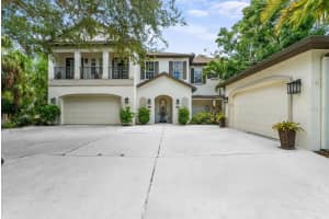 5214 BAYSHORE BOULEVARD, TAMPA, FL 33611 Sold 09/09/24