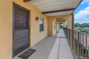 8699 BARDMOOR BOULEVARD, SEMINOLE, FL 33777 Sold 06/18/25