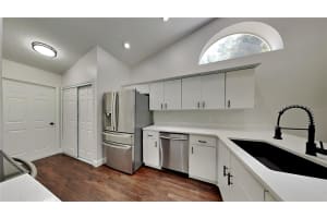 531 KINGS CASTLE DRIVE, ORANGE CITY, FL 32763 Sold 09/19/24