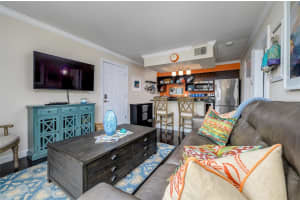 10200 GANDY BOULEVARD, ST PETERSBURG, FL 33702 Sold 05/27/25