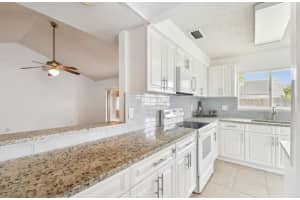 8712 SOMERSWORTH PLACE, TAMPA, FL 33634 Sold 12/02/24