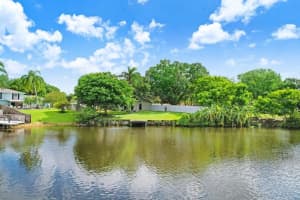 6613 TWELVE OAKS BOULEVARD, TAMPA, FL 33634 Sold 09/09/24