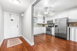3717 46TH AVENUE, SAINT PETERSBURG, FL 33711 Sold 09/19/24