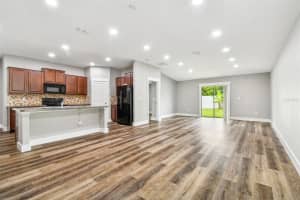 12202 MIRACLE MILE DRIVE, RIVERVIEW, FL 33578 Sold 04/04/25
