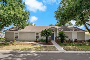 1424 WALDEN OAKS PLACE, PLANT CITY, FL 33563 Sold 01/30/25