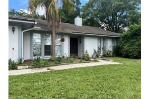 1207 HIDDENWOOD COURT, VALRICO, FL 33594 Sold 09/24/24