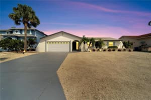 911 CHIPAWAY DRIVE, APOLLO BEACH, FL 33572 Sold 09/23/24