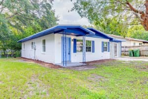 212 CHESTER STREET, LEESBURG, FL 34748 Sold 03/20/25