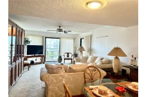 7871 SAILBOAT KEY BOULEVARD, SOUTH PASADENA, FL 33707 Sold 09/23/24