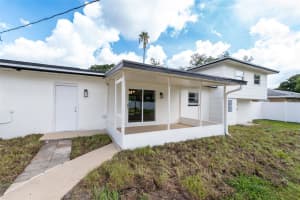 525 JULIE LANE, BRANDON, FL 33511 Sold 11/07/24