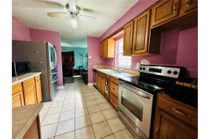 6004 HILLTOP LANE, LAKELAND, FL 33809 - MLS#MFRT3548311