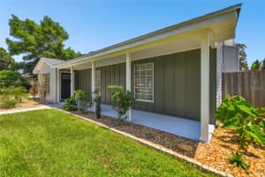 915 DIXIE MAID LANE, VALRICO, FL 33594 Sold 12/13/24