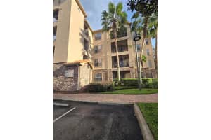 8000 TUSCANY WAY, DAVENPORT, FL 33896 Sold 09/23/24