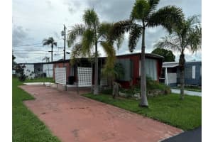 27466 US HIGHWAY 19 N #9, CLEARWATER, FL 33761 Sold 09/12/25