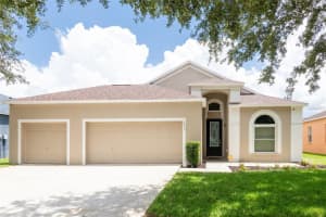 10817 AUSTRALIAN PINE DRIVE, RIVERVIEW, FL 33579 Sold 04/30/25