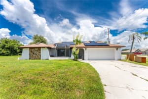 684 Corrientes Cir, PUNTA GORDA