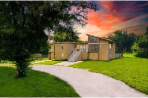 1708 SURREY TRAIL, WIMAUMA, FL 33598 Sold 11/20/24