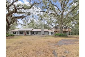 5206 FIVE ACRE RD, PLANT CITY, FL 33565 Sold 05/12/25